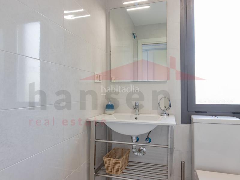 Foto 8ceb2507-7c24-424a-9dc7-47802c213acf. Lloguer pis amb aparcament piscina a Poniente-Faro Torre del Mar