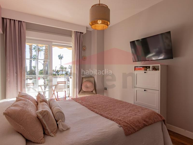 Foto 0e53e13b-92c4-4e3b-9632-f9c1173f4e05. Maison avec parking dans Paseo Marítimo de Levante Torre del Mar