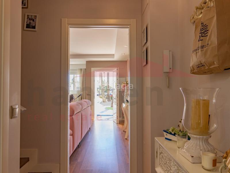 Foto 7915c5f7-36e0-4aad-8581-618fb9117387. Maison avec parking dans Paseo Marítimo de Levante Torre del Mar