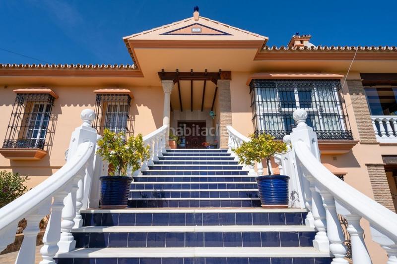 Foto 1018a434-5a7b-4783-a50f-55b0f70f0c45. Chalet el coto villa 4 dormitorios 1000 m2 parcela piscina en Mijas