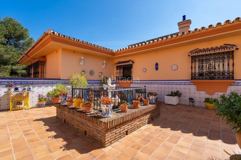 Foto 1e9b51d5-5f9b-4f81-a704-814d7c12e354. Chalet el coto villa 4 dormitorios 1000 m2 parcela piscina en Mijas