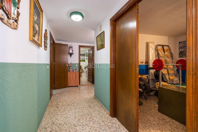 Foto 2496fa16-f75d-4b87-b3eb-7c22a57f7200. Chalet el coto villa 4 dormitorios 1000 m2 parcela piscina en Mijas