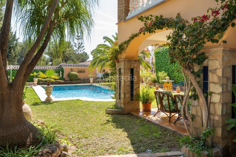 Foto c1380ef4-b838-4ddd-b93f-15ec924bb061. Chalet el coto villa 4 dormitorios 1000 m2 parcela piscina en Mijas