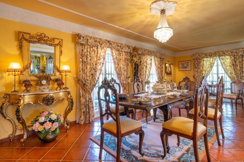 Foto d4494f7e-790d-48ef-918c-9fd6b46ac652. Chalet el coto villa 4 dormitorios 1000 m2 parcela piscina en Mijas