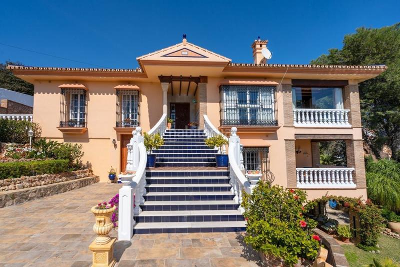 Foto de110510-5c16-43b7-b249-4d5ff4485ee2. Chalet el coto villa 4 dormitorios 1000 m2 parcela piscina en Mijas