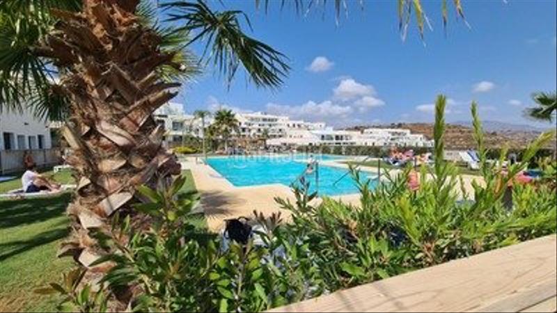 Foto 90b5e0fe-8821-4a4a-b8f4-a9d5064e209d. Piso la cala piso de 3 dormitorios 2 baños piscina terraza garaje trastero en Mijas