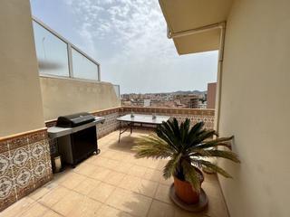 Àtic a Centro ciudad. Fuengirola  4 dormitorios  terraza  garaje  piscina