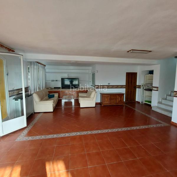 Foto 415e272b-d962-4a69-8ef0-cbafeb7bb3f4. Chalet con riscaldamento parcheggio piscina in Mijas golf Mijas