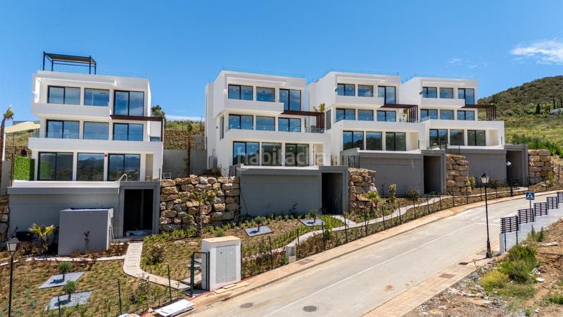 Foto 128cf88a-bd08-423d-8d18-82dff5ee3e86. Xalet amb calefacció aparcament piscina a La Cala Golf - Lagar Martell Mijas