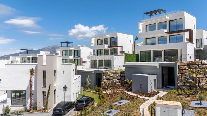 Foto dcc6a210-e7c6-4e16-a9c0-4be4d5f23174. Xalet amb calefacció aparcament piscina a La Cala Golf - Lagar Martell Mijas