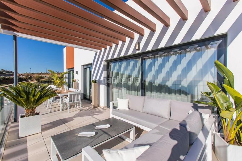 Foto 9c3bad16-8078-47b7-a600-d326dcc4817e. Erdgeschoss mit parking pool in Las Gaviotas - Carvajal Fuengirola