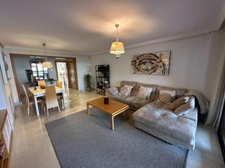 Appartement à Nueva Alcántara. San pedro de alcántara  pisazo de 3 dormitorios, gran terraza, g