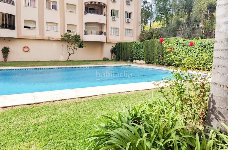 Foto c384af3b-2c7c-4646-8cdc-3373b639f169. Apartament amb aparcament piscina a Divina Pastora Marbella