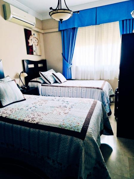 Foto d2bbe595-2382-468a-b52c-cd1f472367e7. Apartament amb aparcament piscina a Divina Pastora Marbella
