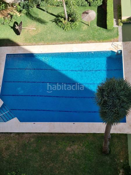 Foto fc4b8a0b-c336-4996-a5ea-2b232bedbf9b. Apartament amb aparcament piscina a Divina Pastora Marbella