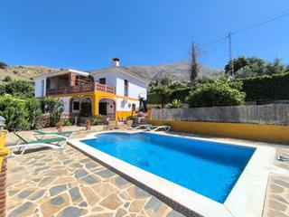 Chalet à Mijas pueblo. Mijas  villa, 5 dormitorios, piscina, terraza, garaje