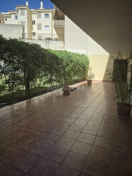 Foto 8d4303c7-c43f-470c-893d-b70363e18d08. Apartamento las lagunas piso, 3 dormitorios, terraza, piscina, garaje, trastero en Mijas