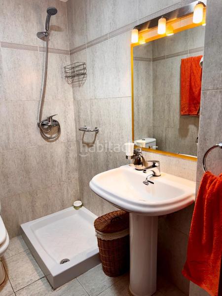 Foto 8308fc4a-1314-446a-bfdb-046769acd736. Apartamento Los Pacos piso 2 dormitorios, terraza, piscina, garaje, jardín en Fuengirola