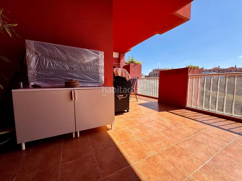 Foto bcd7a913-0c31-43d1-a53b-57e61eee5785. Apartamento Los Pacos piso 2 dormitorios, terraza, piscina, garaje, jardín en Fuengirola
