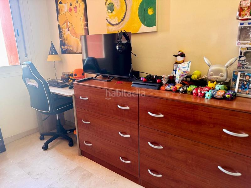 Foto e5d9eb09-9b99-461d-9b95-7ee3511714f3. Apartamento Los Pacos piso 2 dormitorios, terraza, piscina, garaje, jardín en Fuengirola