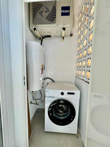 Foto 4dbfc30a-e006-4c6d-a0f3-01585cb80bab. Apartamento Calahonda primera línea playa apartamento 1 dormitorio reformado, vista mar, piscina en Mijas
