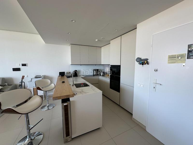 Foto 8343bd36-137a-4402-9754-d223dab62bf6. Rez-de-chaussée avec chauffage parking piscine dans Mijas