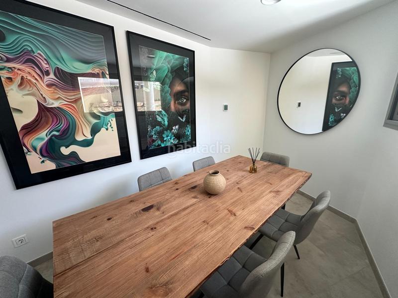 Foto ad00fde0-9685-43c7-971f-3a03393fd90a. Rez-de-chaussée avec chauffage parking piscine dans Mijas