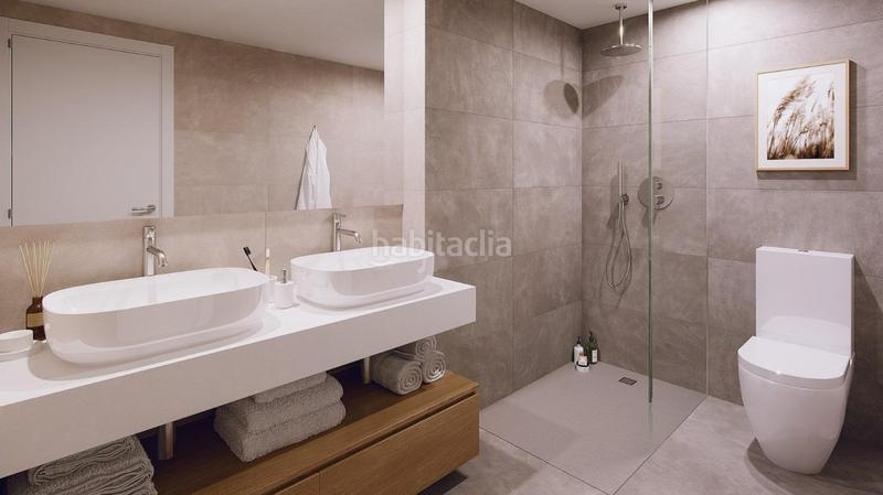 Foto 8e716ee2-87f3-481d-83b7-b774b9853f9c. Apartament amb calefacció aparcament piscina a Montemar Torremolinos