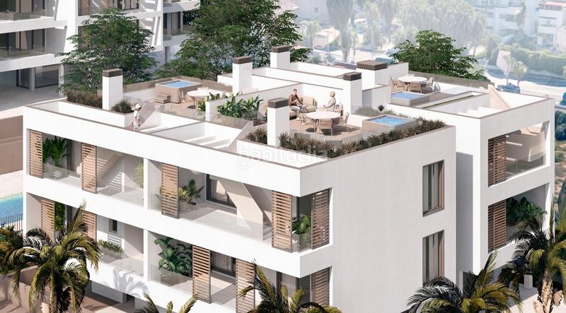 Foto c266bef8-8f4e-43f2-a0c6-f4a2b2fac33a. Apartament amb calefacció aparcament piscina a Montemar Torremolinos
