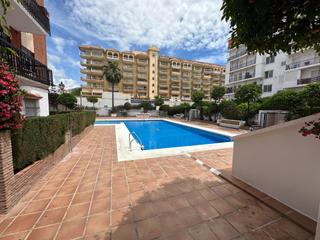 Rent Flat in Puerto Deportivo. Fuengirola centro  sept a junio piso reformado 3 dormitorios, pa