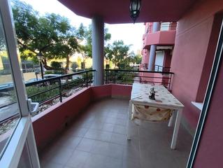 Appartement à Los Boliches. Los boliches  piso, 3 dormitorios, terraza y patio interior, pis