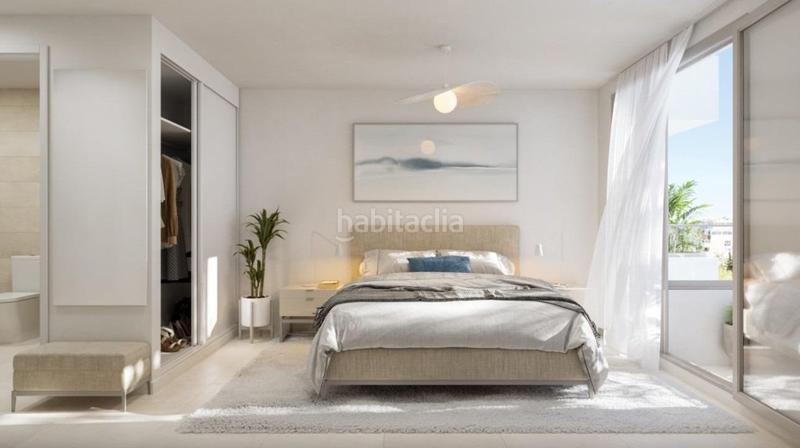 Foto a0578797-70a4-4975-b2ee-8b1600ece9d5. Apartamento piso, 3 dormitorios, terraza, piscina, garaje, trastero en Fuengirola