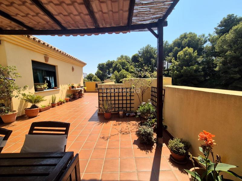 Foto 1b97ba5a-16b7-49d8-814d-d0fb33fd6591. Ático Riviera del Sol ático, 2 dormitorios, terraza, piscina y jardín en Mijas