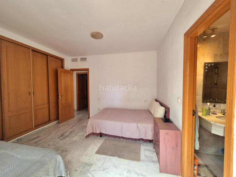 Foto a62ef33d-c5c7-4f9e-bc79-62f7de54d6af. Ático Riviera del Sol ático, 2 dormitorios, terraza, piscina y jardín en Mijas