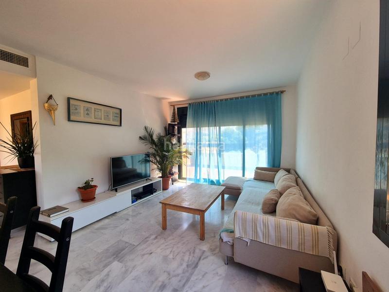 Foto d1275b7d-ec00-4f8e-a863-7ecf8c18024d. Ático Riviera del Sol ático, 2 dormitorios, terraza, piscina y jardín en Mijas