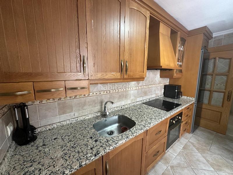 Foto 10860109-5edf-4460-8cd8-62a6df8835de. Rent flat with parking pool in Los Boliches Fuengirola