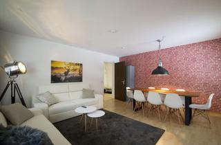 Location Appartement  Calle reyes catolicos. Apartamento moderno y amueblado