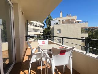 Pis  Calle monte paraíso de calahonda. Amplio piso en sitio de calahonda, mijas  oportunidad para refor