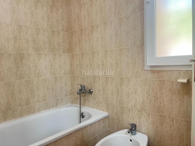 Foto 9cd1d50a-8d5d-4d7b-a6ec-7536375ef348. Pis amb aparcament piscina a Calahonda Mijas