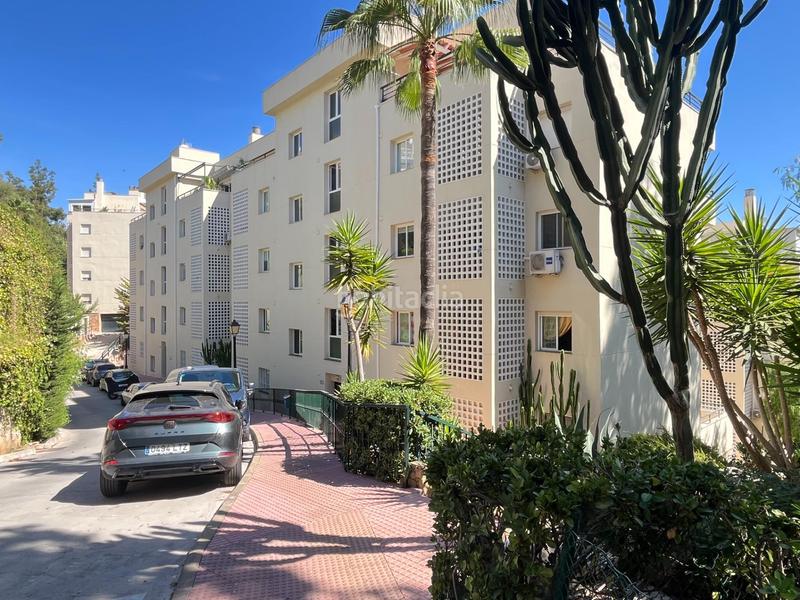 Foto f08d03fb-d9ac-467f-96cc-5d5279f131d4. Pis amb aparcament piscina a Calahonda Mijas