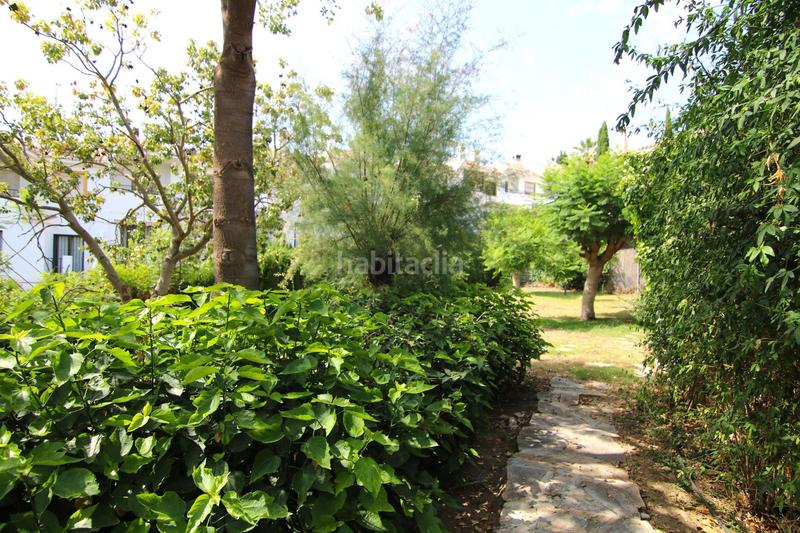 Foto 128d8e43-b821-4c90-a6b3-6fe219df98a3. Casa a schiera in calle a in campo de Mijas Mijas