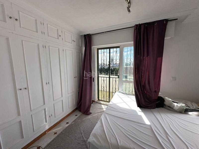 Foto bf68054d-0403-4295-baef-cf5b58db15c8. Doppelhaus mit pool in El Faro de Calaburra - Chaparral Mijas