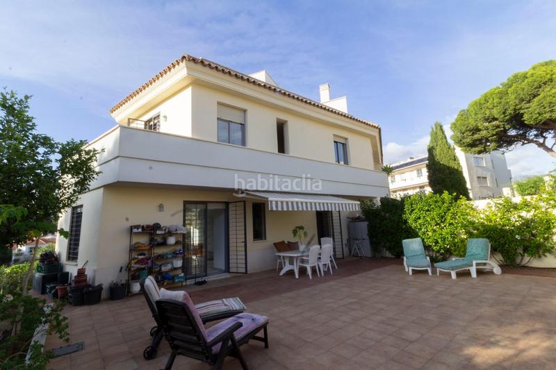 Foto ca1a0477-7017-41cf-b464-cb1edc92fd5d. Casa pareada chalet pareado en Torreblanca del Sol, en Fuengirola