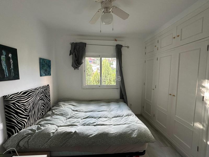 Foto 0594a5df-c674-437f-a3fc-babd3aa7b8d2. Location maison jumelée avec parking piscine dans Castillo Sohail - Myramar Fuengirola