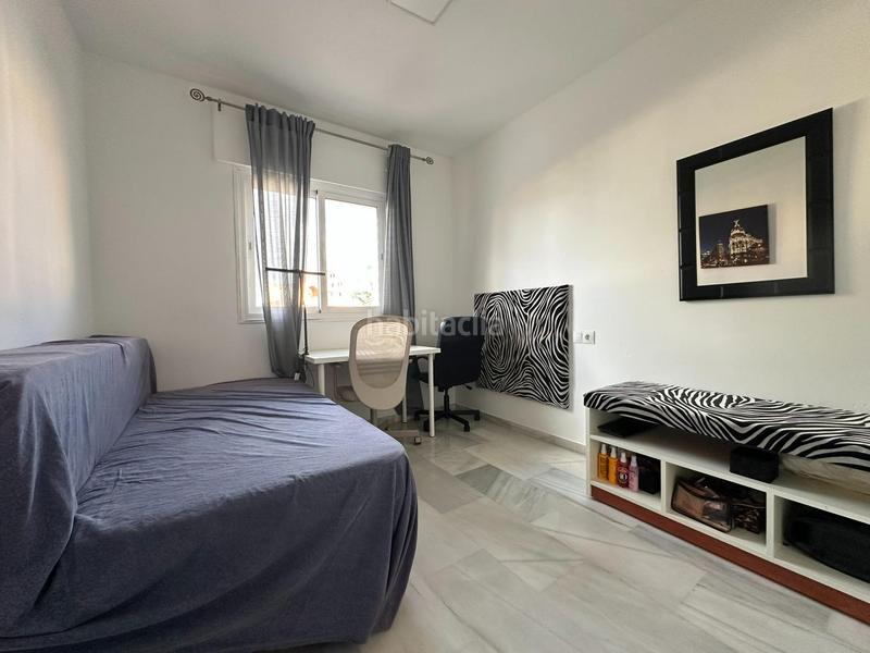 Foto 2e42579e-948c-470c-b18d-2476e2cbadfa. Location maison jumelée avec parking piscine dans Castillo Sohail - Myramar Fuengirola