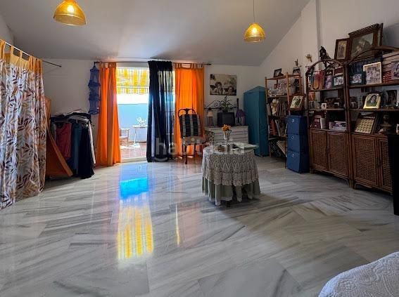 Foto d390a97a-be15-4224-999c-26df8b4833ee. Casa aparellada amb aparcament piscina a Puerto Deportivo Fuengirola