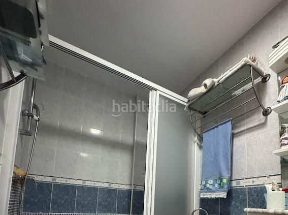 Foto fa8c5075-f782-4a0b-a58b-0db3ec351e57. Casa aparellada amb aparcament piscina a Puerto Deportivo Fuengirola