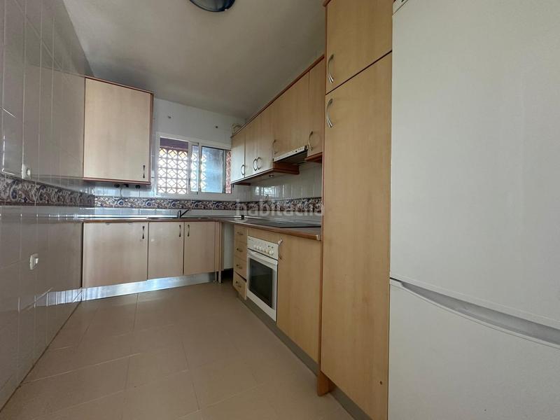 Foto f904a3bd-bf9a-4418-b5ce-6fef5038f45b. Apartment with parking pool in El Rosario - Ricmar Marbella