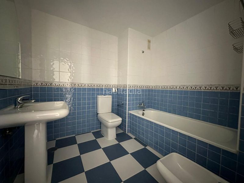 Foto 8e7201ae-956e-4983-8748-cbed4fd1cd6d. Apartament amb calefacció aparcament piscina a reserva de Marbella Marbella