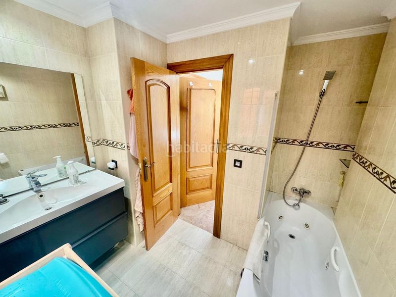 Foto b3ae3b98-f983-4275-85c8-bed2adc1749e. Apartament amb calefacció a Los Ríos Mijas